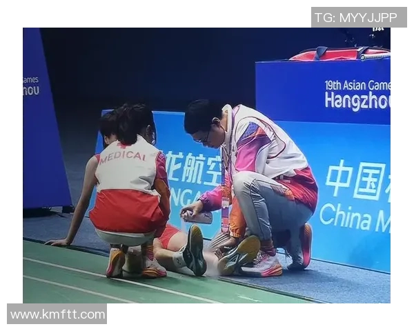 武汉羽毛球队在亚运会上的速度表现引发热议展现出竞技精神与团队协作的完美结合 武汉羽毛球队在亚运会上的速度表现引发热议展现出竞技精神与团队协作的完美结合