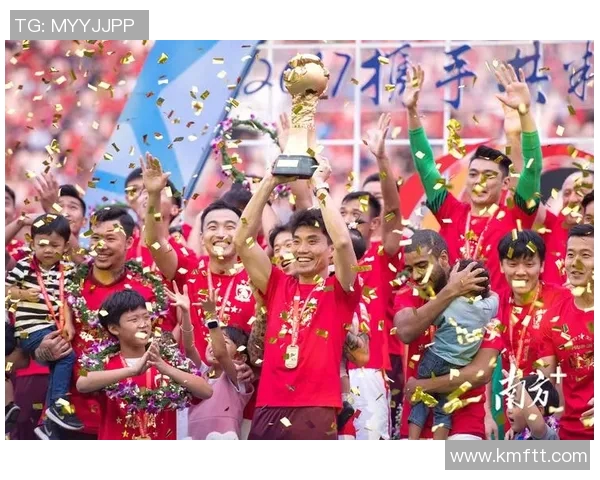 广州足球队在灵活性排行榜中荣登第三名展现出强大实力与潜力 广州足球队在灵活性排行榜中荣登第三名展现出强大实力与潜力