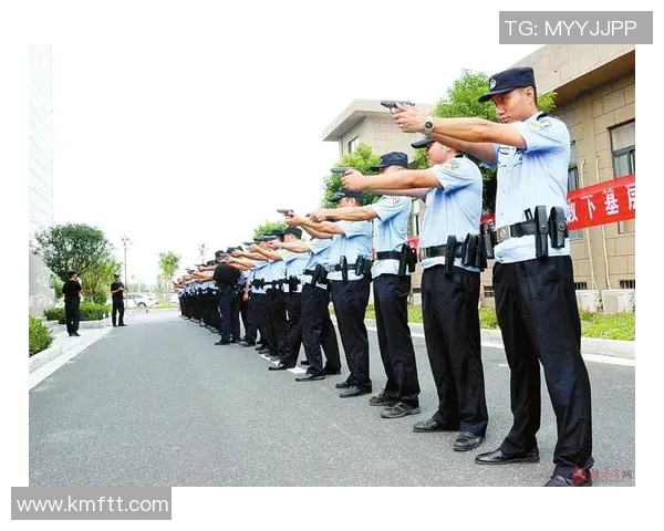 探索胯顶足球技巧提升球技的秘密与实战应用