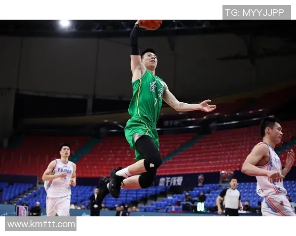 广州篮球队以52分领跑大师赛积分榜展现强劲实力与竞争优势